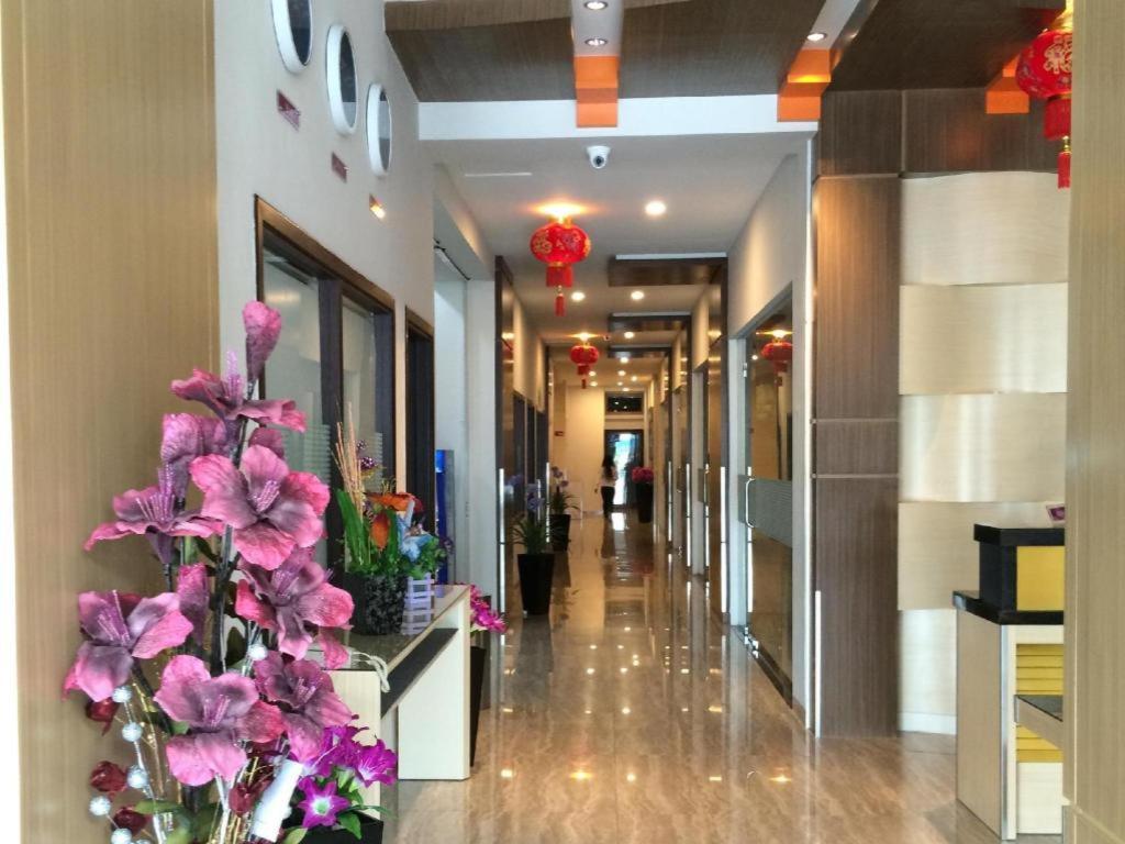 Hotel D' Calia Tarakan Ngoại thất bức ảnh