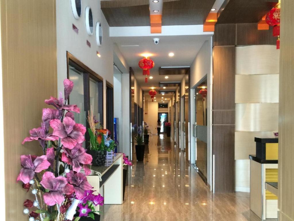 Hotel D' Calia Tarakan Ngoại thất bức ảnh